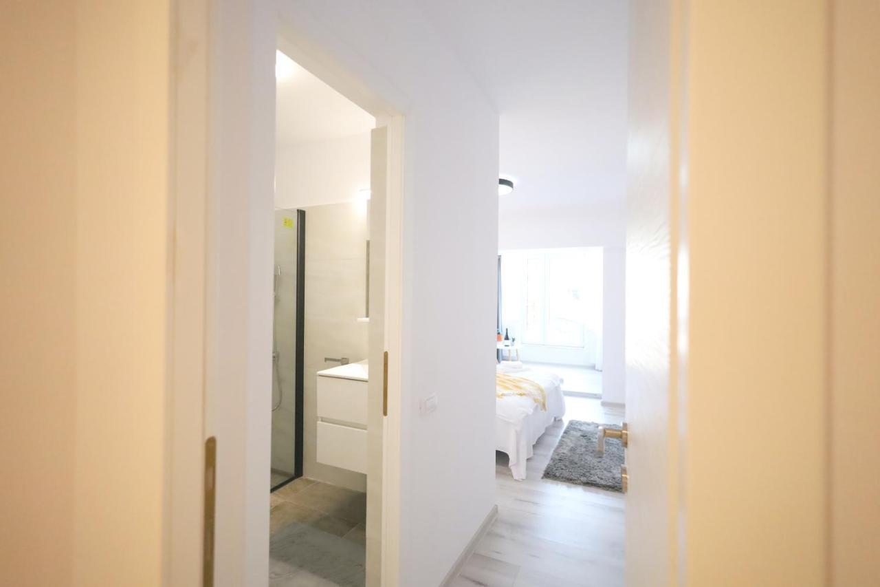 Apartament Patrick Гура Хуморулуй Екстериор снимка