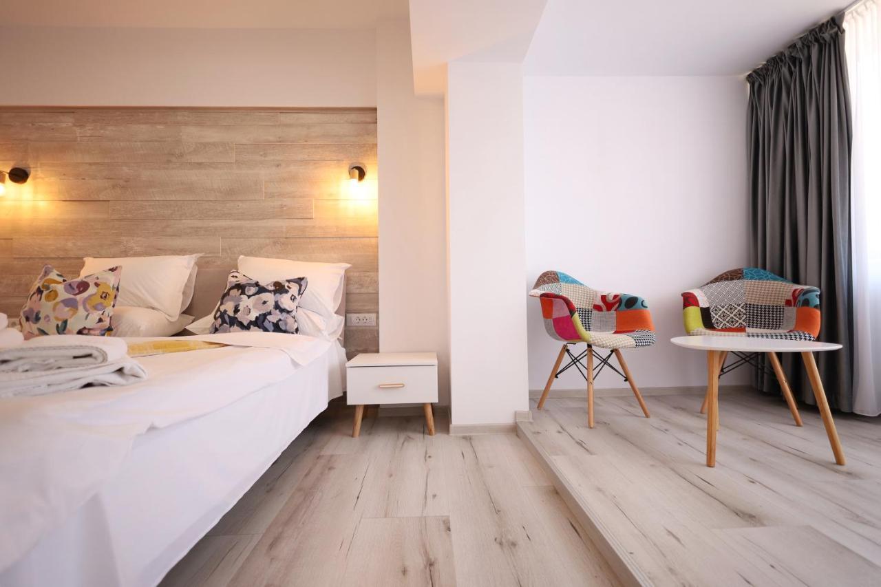 Apartament Patrick Гура Хуморулуй Екстериор снимка