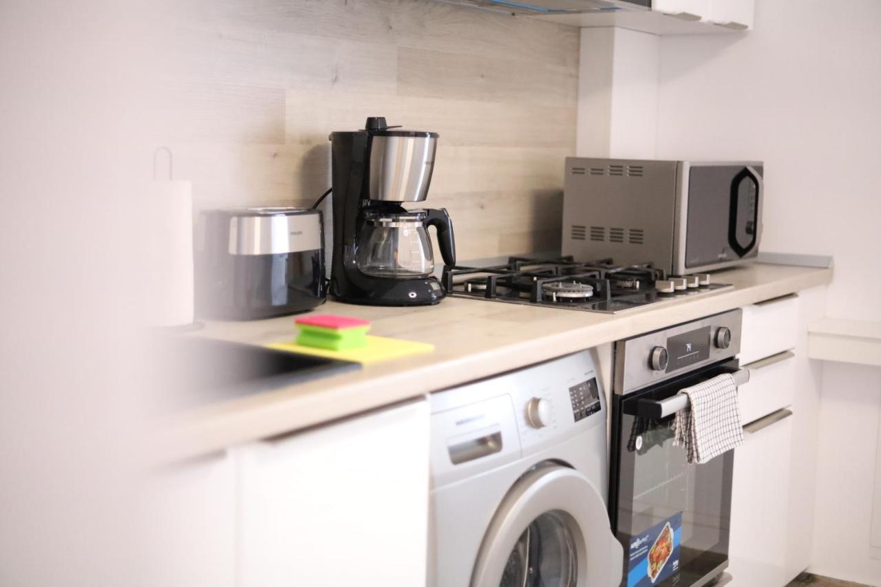 Apartament Patrick Гура Хуморулуй Екстериор снимка