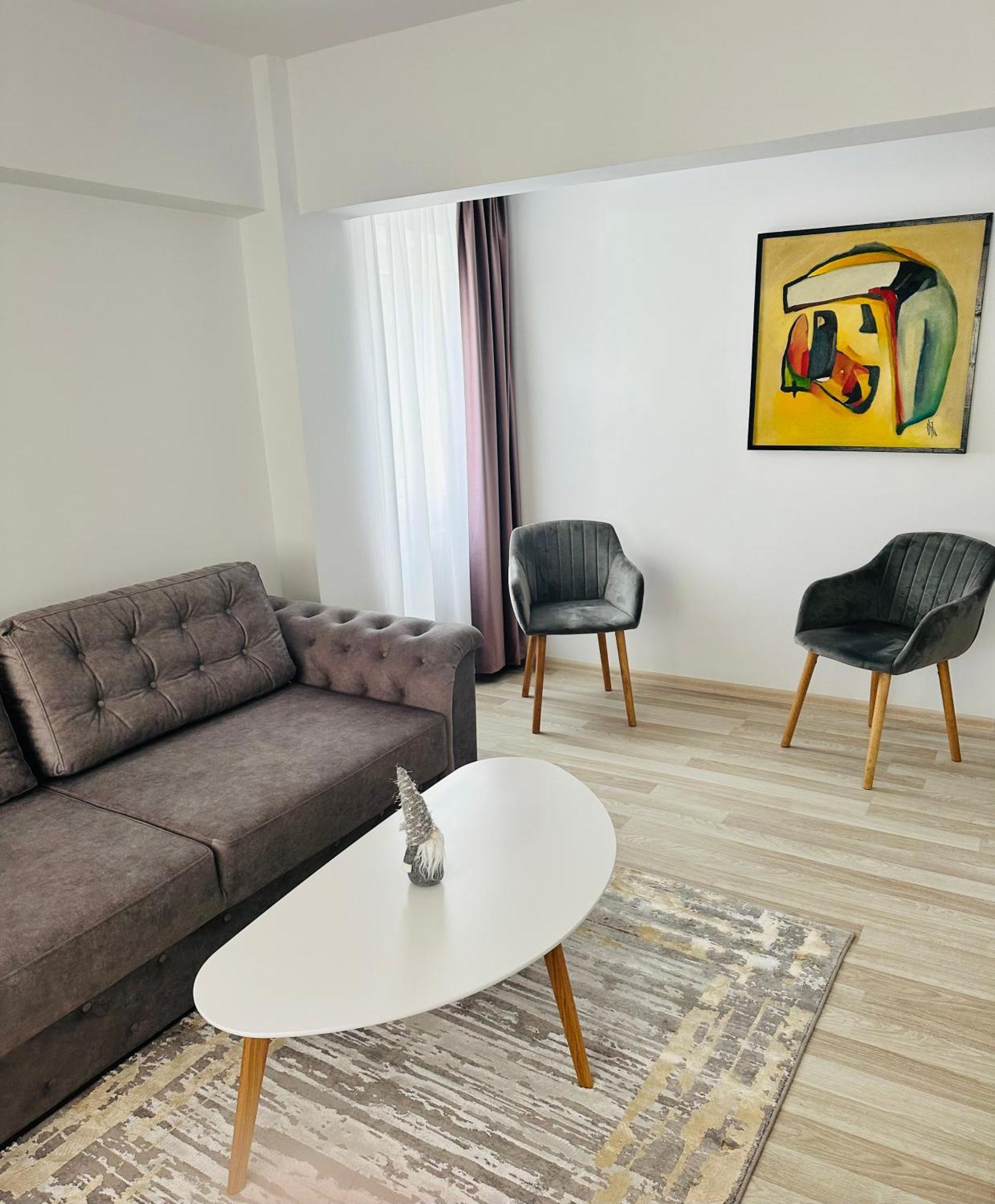 Apartament Patrick Гура Хуморулуй Екстериор снимка